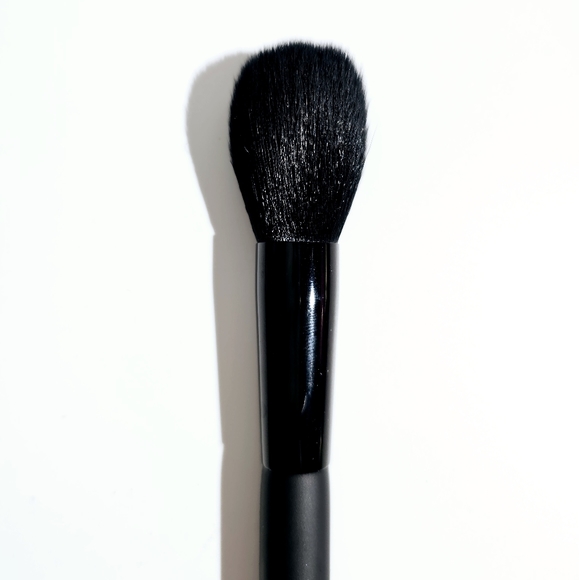 Sara adams cosmetiques Tulip Blush & Powder Brush #03 - Picture 4 of 6